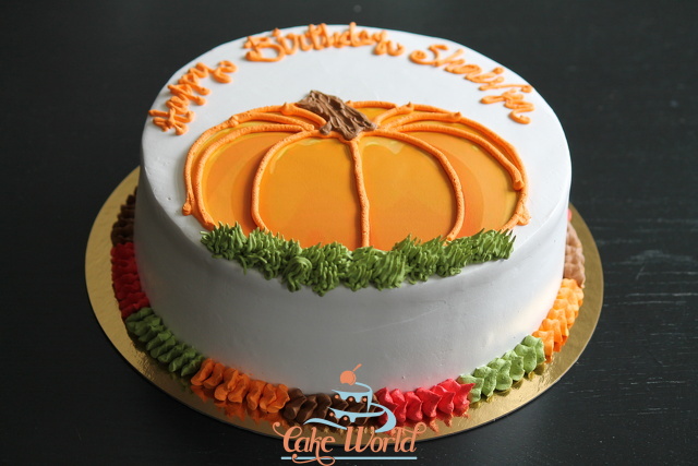 Halloween Pumpkin Cake 1379.JPG