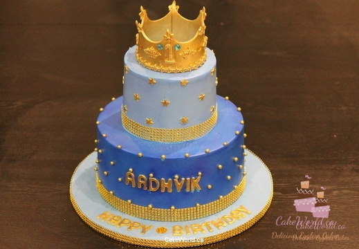 Aadhvik Crown Cake 2127