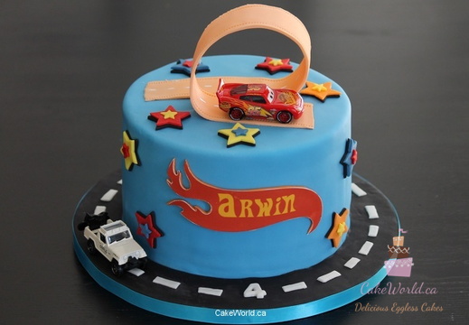 Arwin Car Cake
