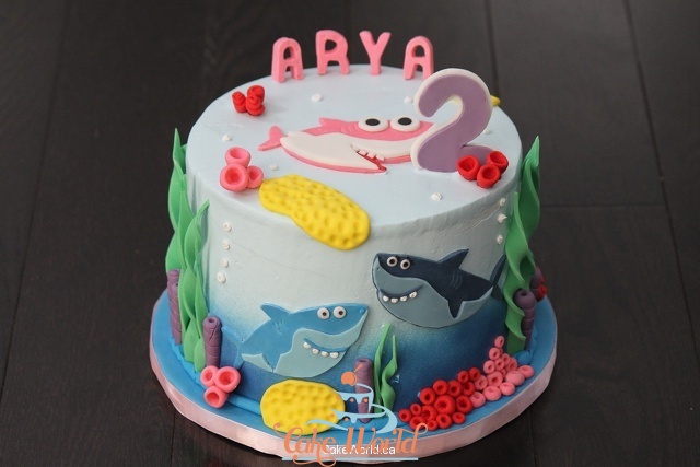 Arya fish family Cake.jpg