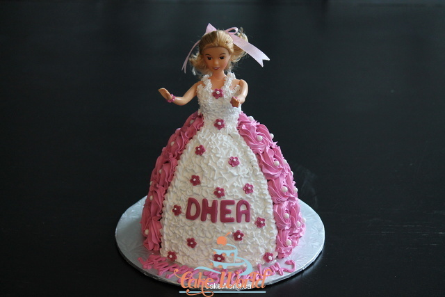 Dhea Barbie.JPG