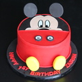 Zairan Mickey Mouse Cake